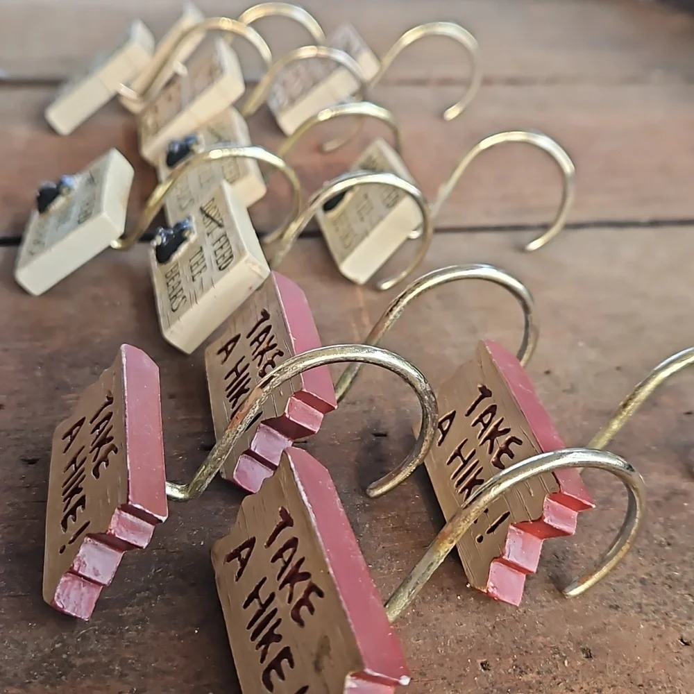 Outdoor Wilderness Curtain Hooks